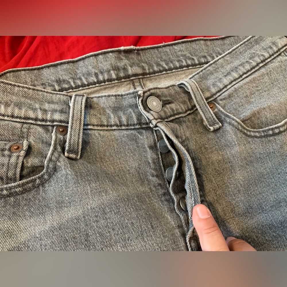 Levi’s 501 Tapered Jeans - Picture 3 of 9